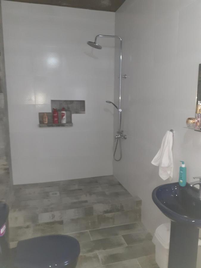 Гавань Hotel Сухуми Екстериор снимка
