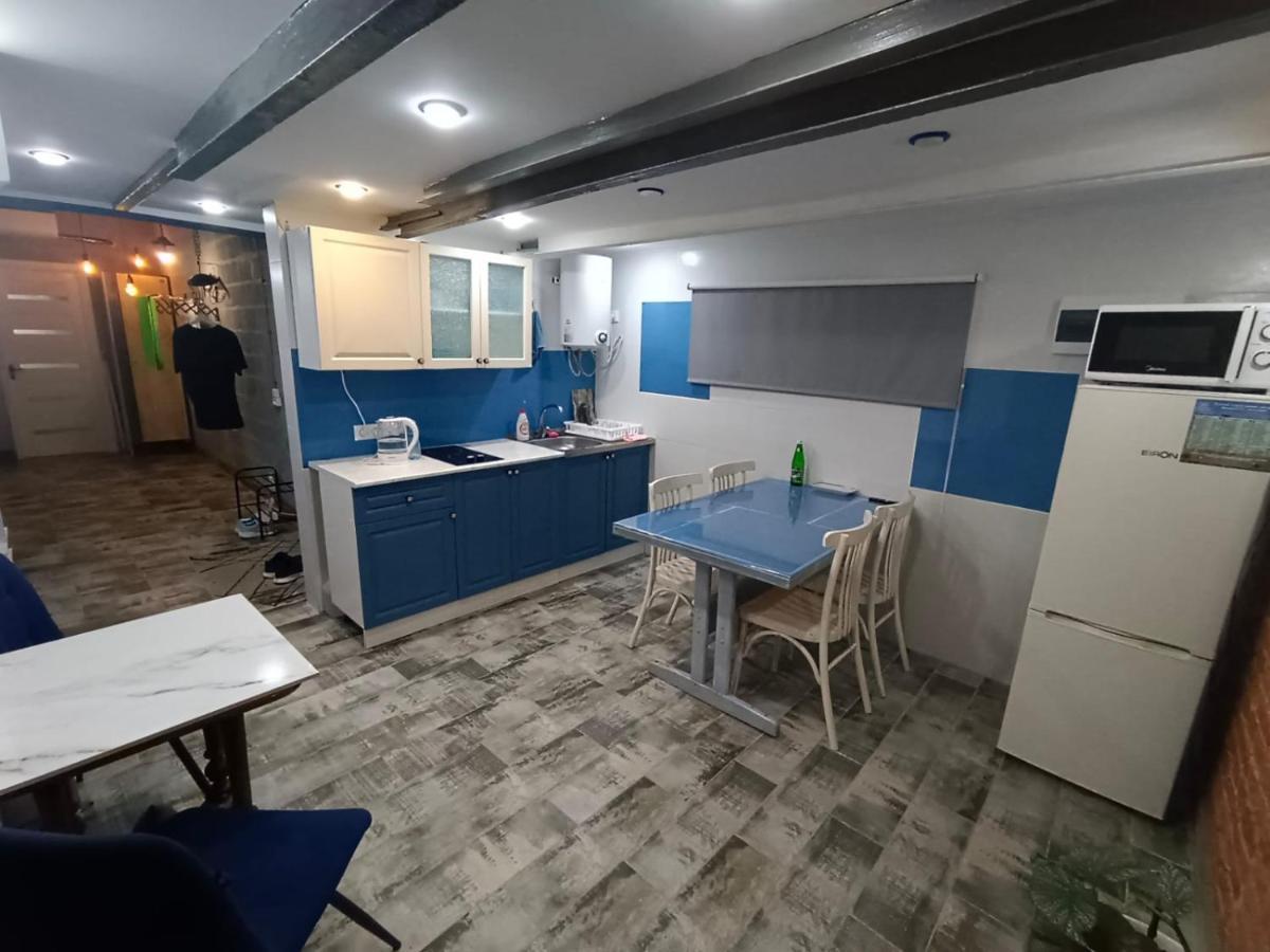 Гавань Hotel Сухуми Екстериор снимка